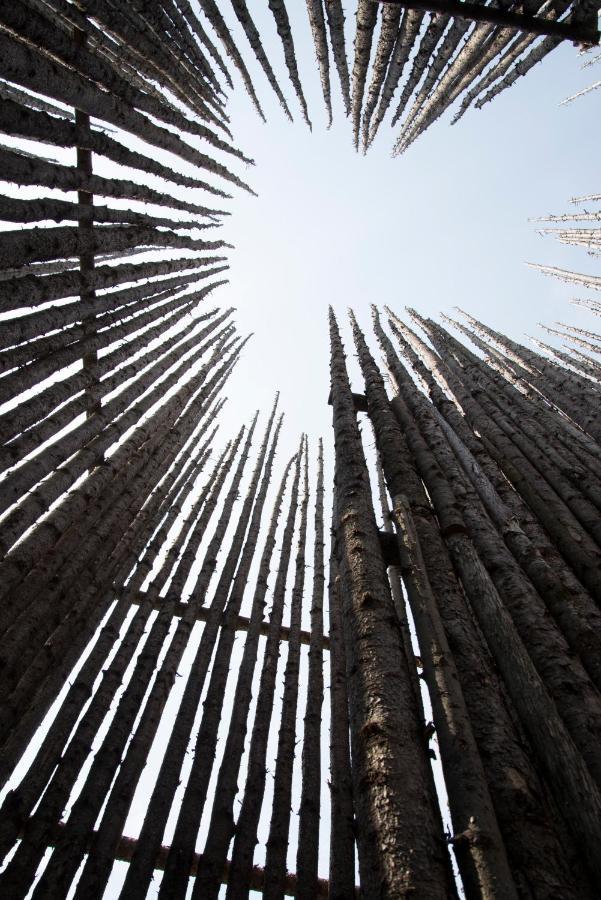 Hotel-Musee Premieres Nations Wendake Exteriör bild